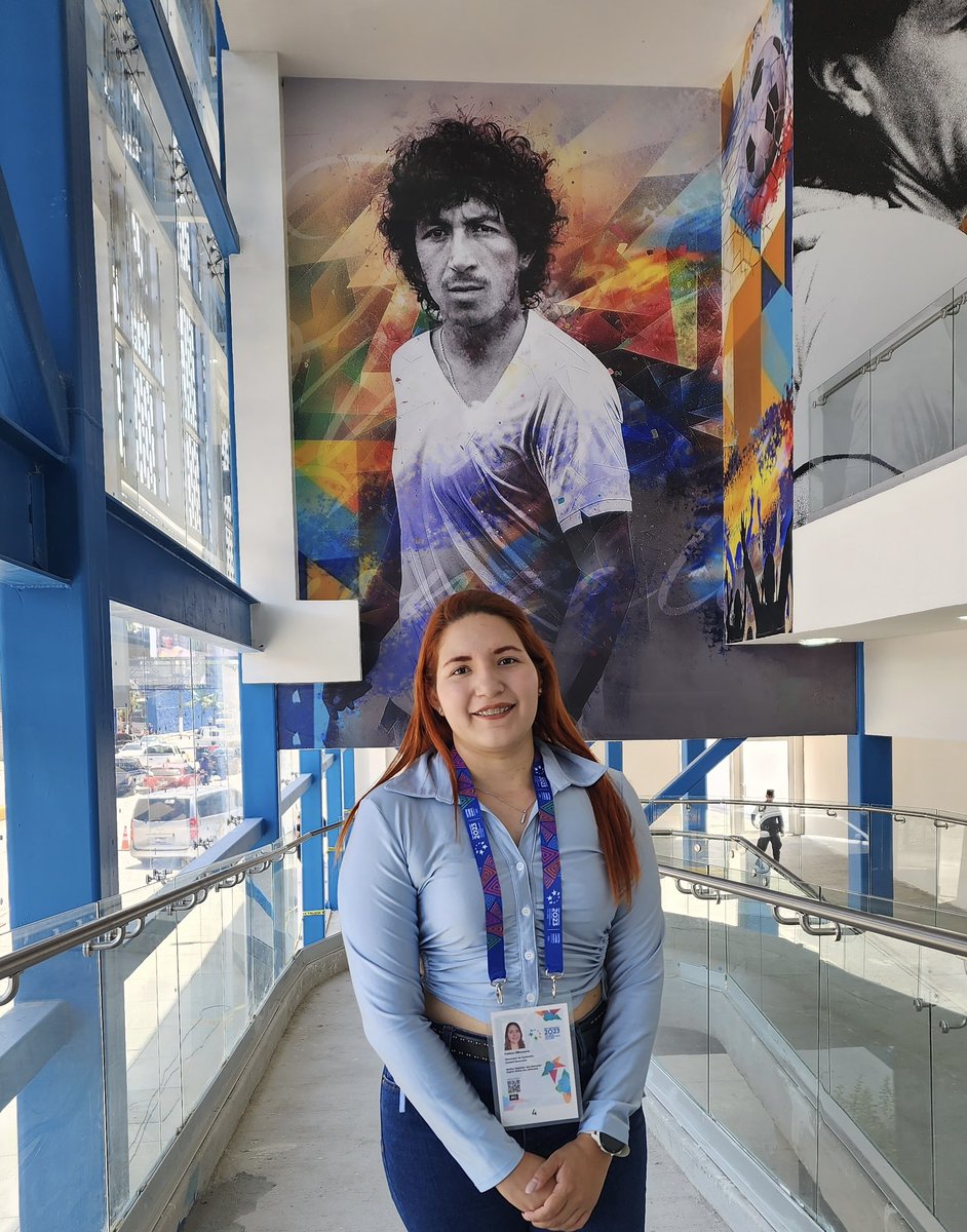 esmeascenciosv's tweet photo. Feliz inicio de semana, desde la cuna del  Mágico González. 🏟️⚽️💙🇸🇻 https://t.co/iv1lRGNES9