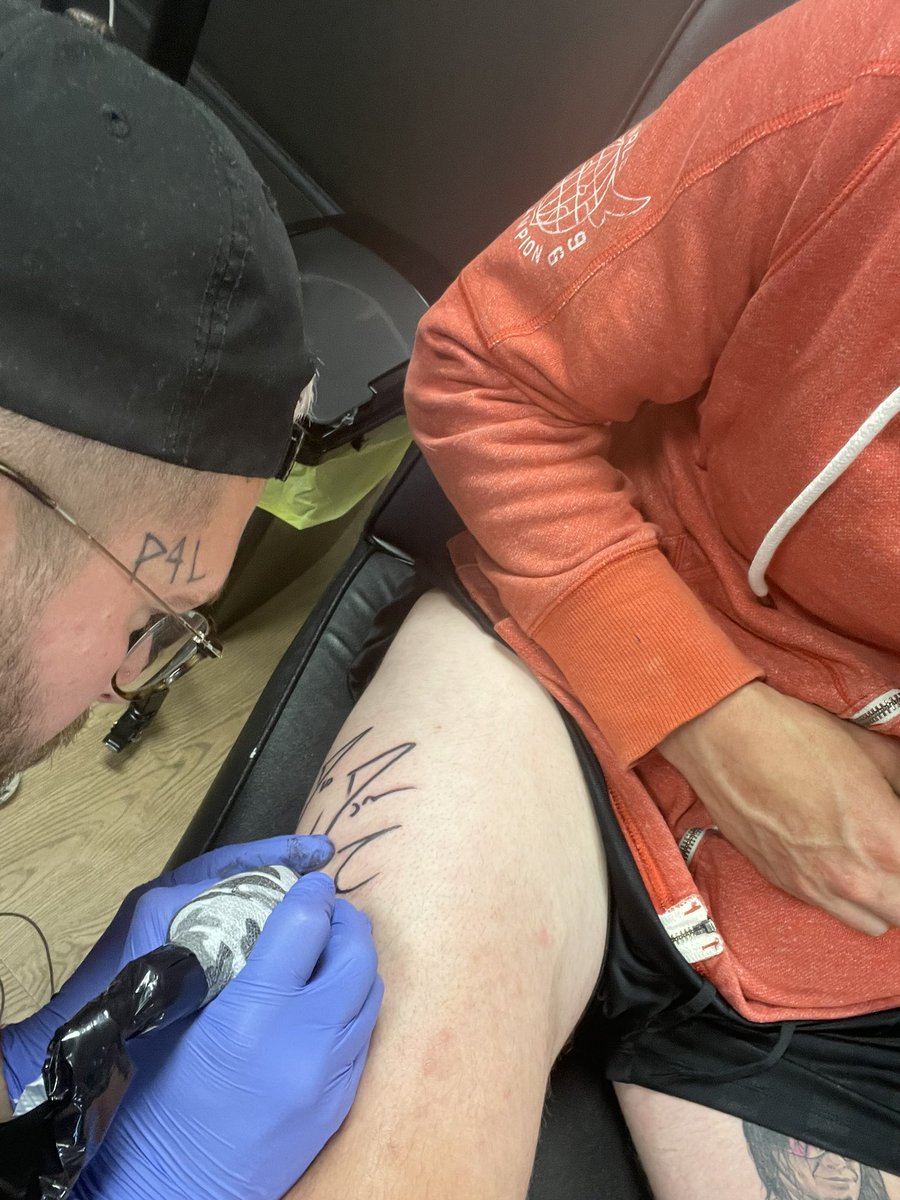 portrait to follow 😆👌 <a href="/dlobrown75/">D'Lo Brown</a>