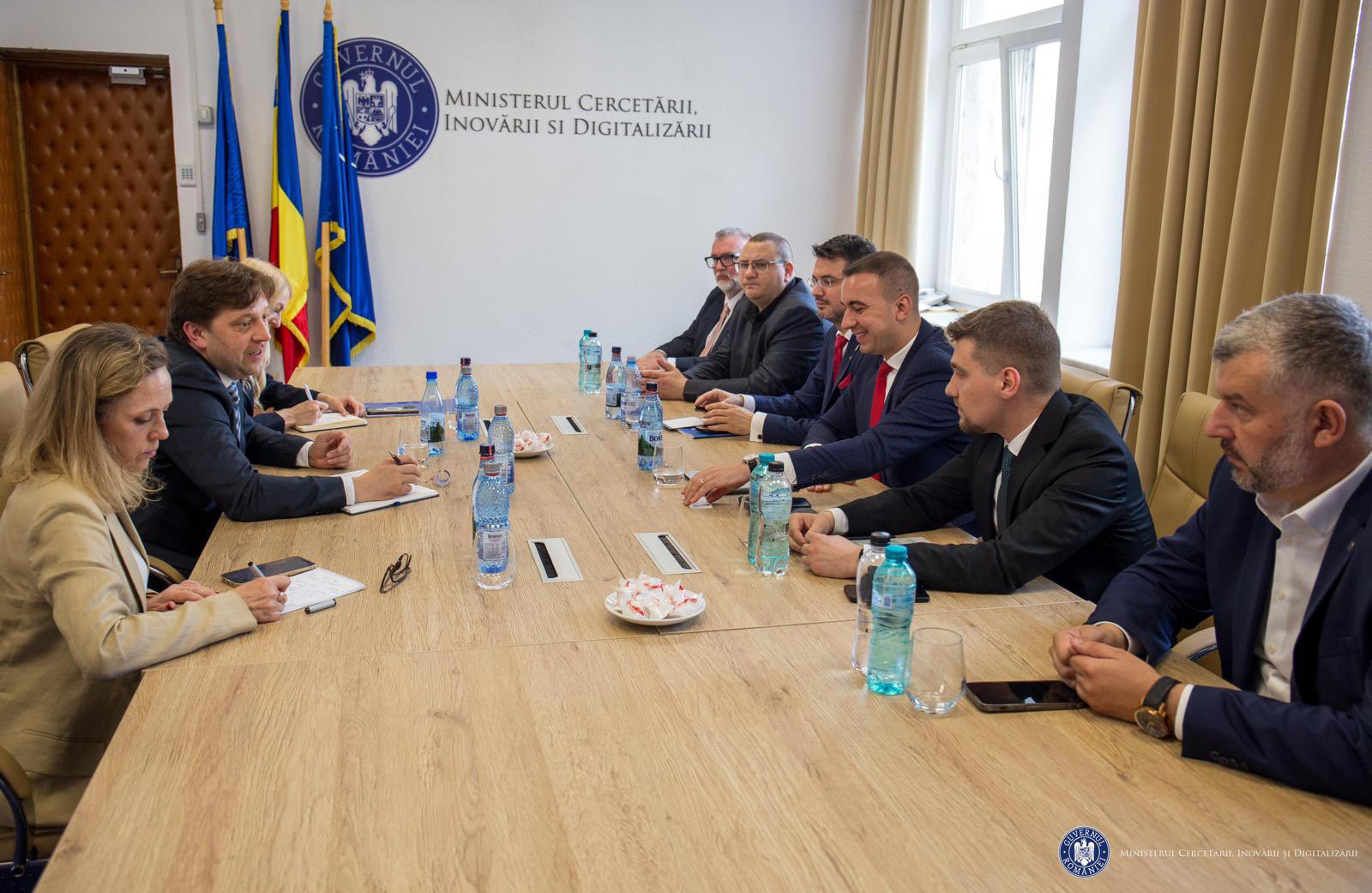 MEAT: Ștefan-Radu Oprea: ”Este momentul să schimbăm filosofia”. Se cer noi metode de a realiza programele de finanțare. Foto: Tw/@dumitru_alaiba