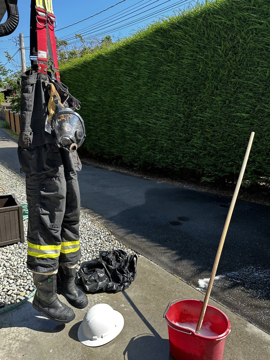 The ritual never changes 
Even though I’m not fighting fires anymore I’m still investigating 🔥. Post fire decon means.
Bag it, vent it , wash it and repeat 😉
“Start clean and finish clean”
Easy 👌
#firefightercancer #prevention #decon 
<a href="/BC_FireSafety/">BC Office of the Fire Commissioner</a> <a href="/BCFireChiefs/">FCABC</a> <a href="/CAFI_ACEI/">C.A.F.I.</a>