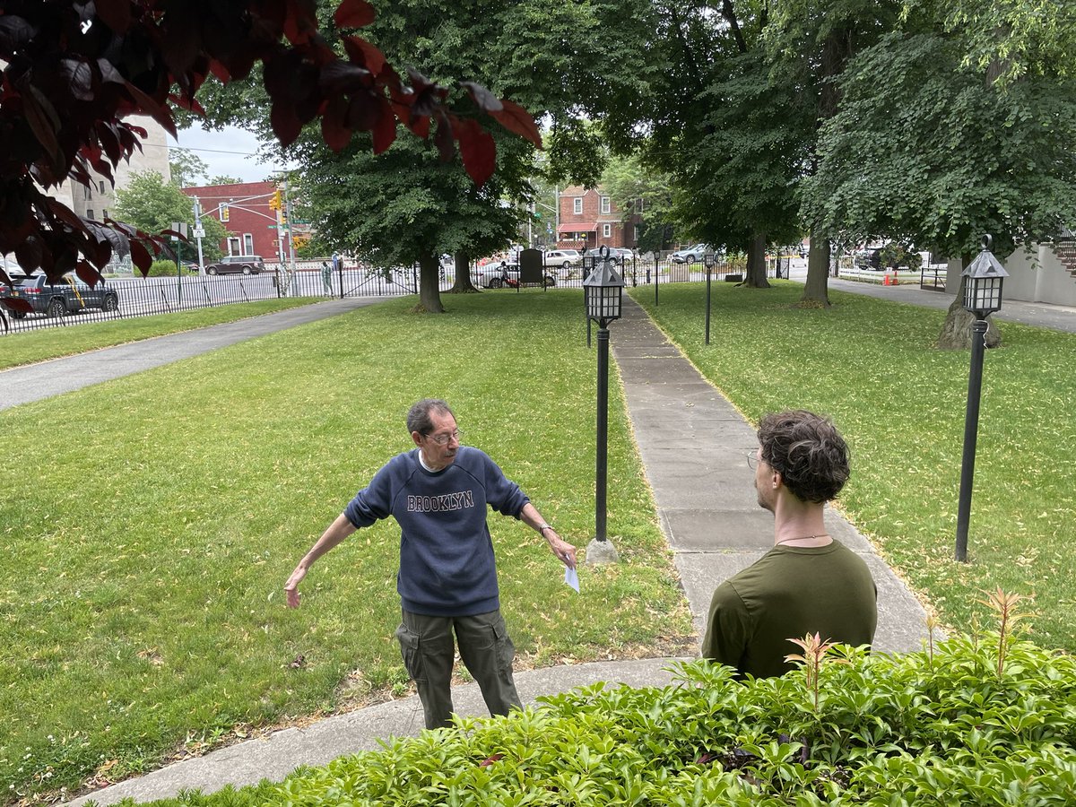 breukelenbridge's tweet image. Tell your friends to follow this account for more… 

#breuckelen #eendraghtmaecktmaght #unitymakesstrength #brooklynhistory  #est1646 #breukelenstory #breukelenbrooklyn #dutchbrooklyn #breukelen #breukelenbridge #lott #wyckoff #dutchreformedchurch