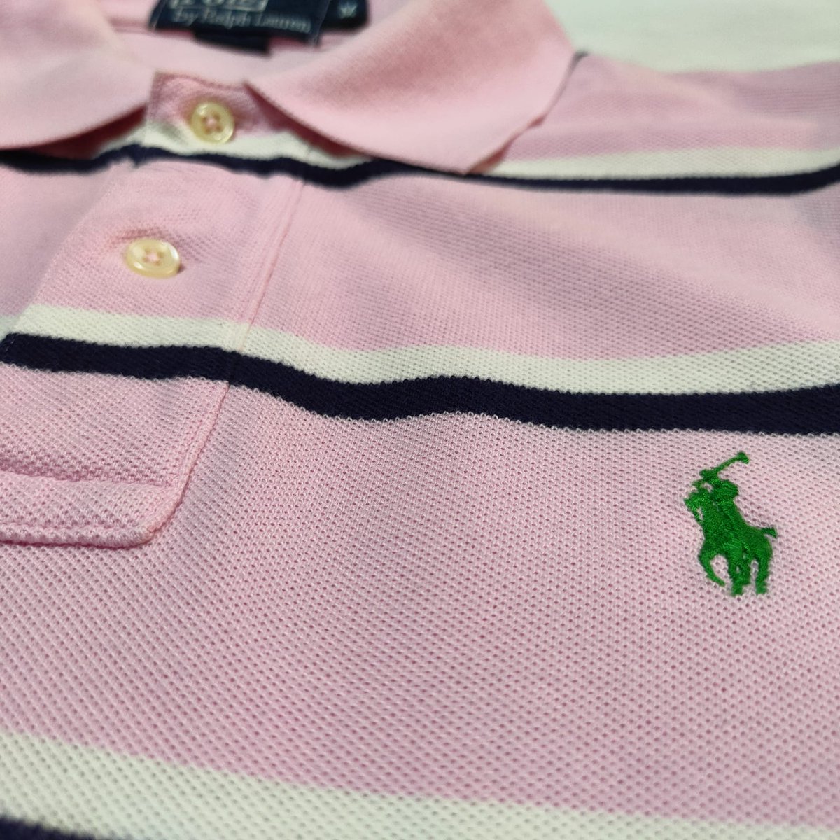 Vintage__Army's tweet photo. ⚠️NUEVO PRODUCTO SUBIDO A VINTED⚠️

✅ Estado: Muy Bueno
📏Talla M
🏷️Marca: Ralph Lauren
💸 Precio: 17.50€

https://t.co/3W5RwGx0B6 https://t.co/aYGCHjUCN4