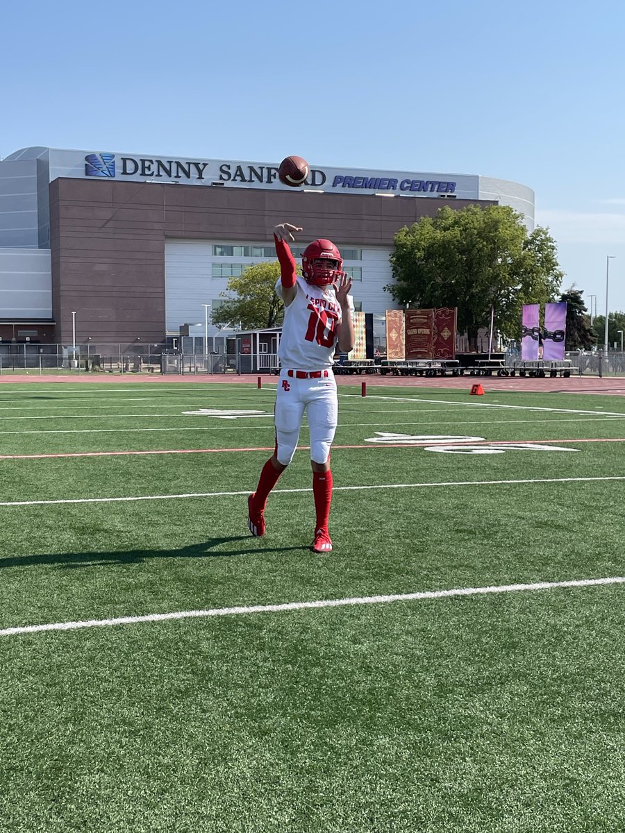 Check out the latest Diamond in the Rough featured athlete, Rapid City Central High School 2024 QB <a href="/RyanWetch/">Ryan Wetch</a>. 
gridironfootballusa.com/2024-qb-ryan-w…