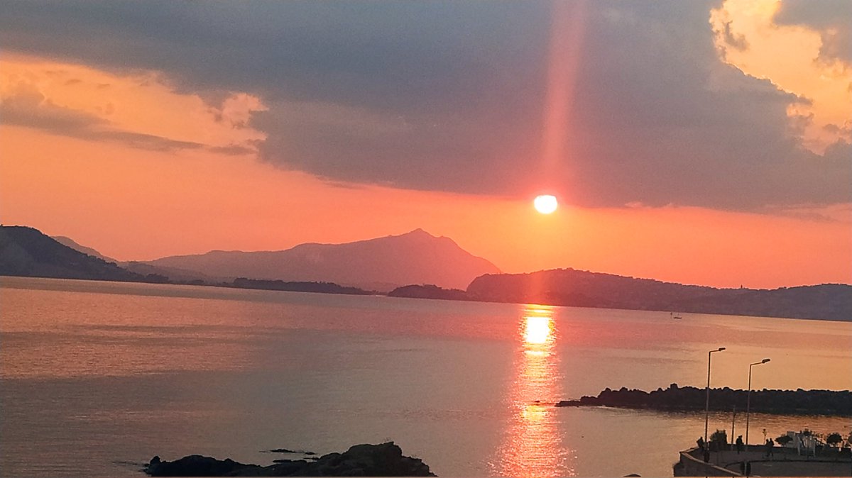 EnzoMagaldi's tweet photo. Questo il migliore al mondo https://t.co/hEy1DtdF2H