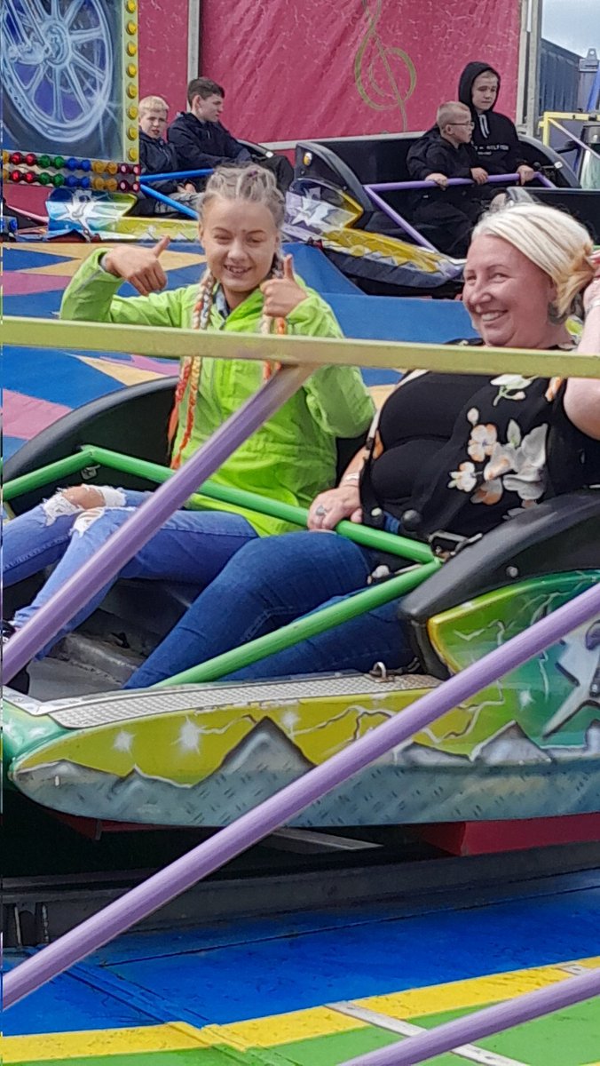 AngelaSFAD's tweet photo. What an amazing day/night we all had #Youthbeatz enjoying the festival atmosphere whilst getting to see #CallumBeattie @EllaHenderson  and the one and only #Venagboys 
Thanks to @ysortit for their amazing company too @PamSFAD @clairesfad  @AnnaSFAD @ScotFamADrugs https://t.co/CK3gBzTUOG