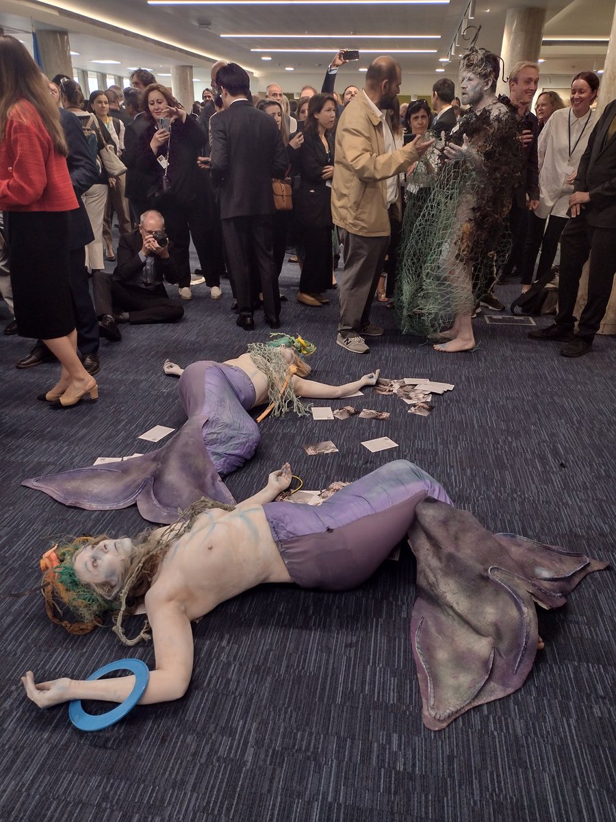 Climate activists show latest show of creativity at closing of first day UN maritime talks #imomeeting #shipping #savetheoceans