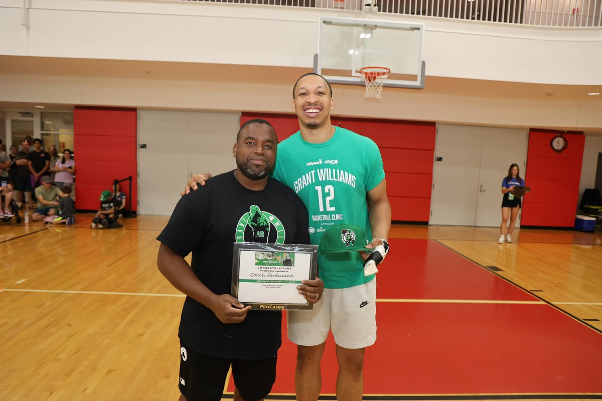 Amy Gerade tweet media