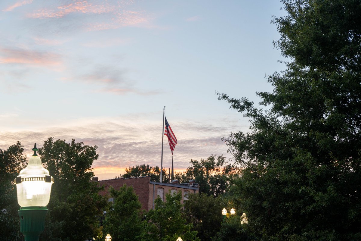 VisitLaGrange's tweet image. Spotted sights of red, white and blue from around our charming city. 🇺🇸Happy Independence Day from LaGrange!