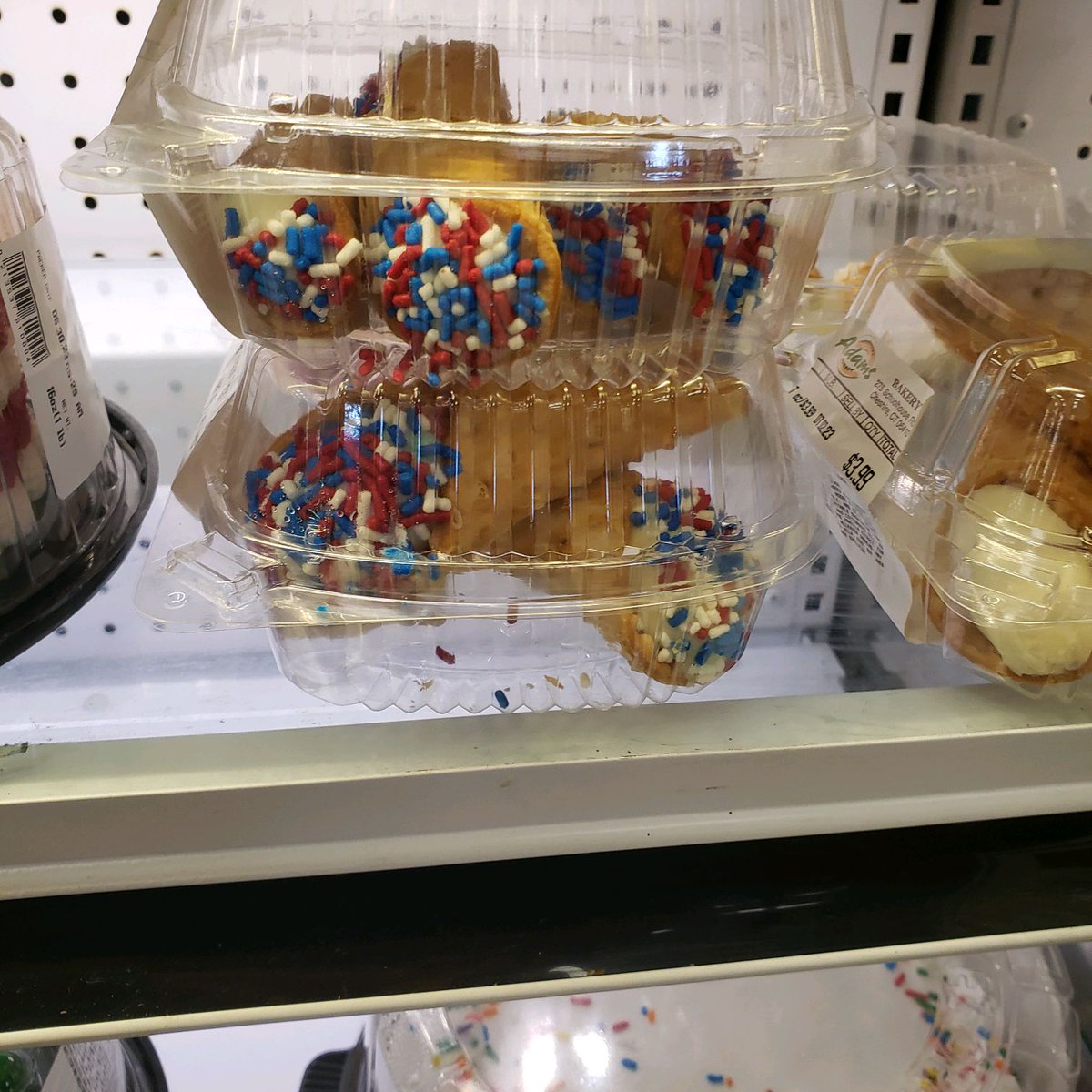 AdamsMarkets's tweet photo. Kim in #AdamsMA saw that Milford bakery post and said "hold the phone!". Not only do they have beautiful cakes and desserts galore, BUT #FourthOfJuly cannoli!? #NailedIt https://t.co/9kFx0Zt5EC
