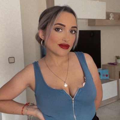 rosaammb93's tweet photo. #NuevaFotoDePerfil https://t.co/FOkAlwKoNB