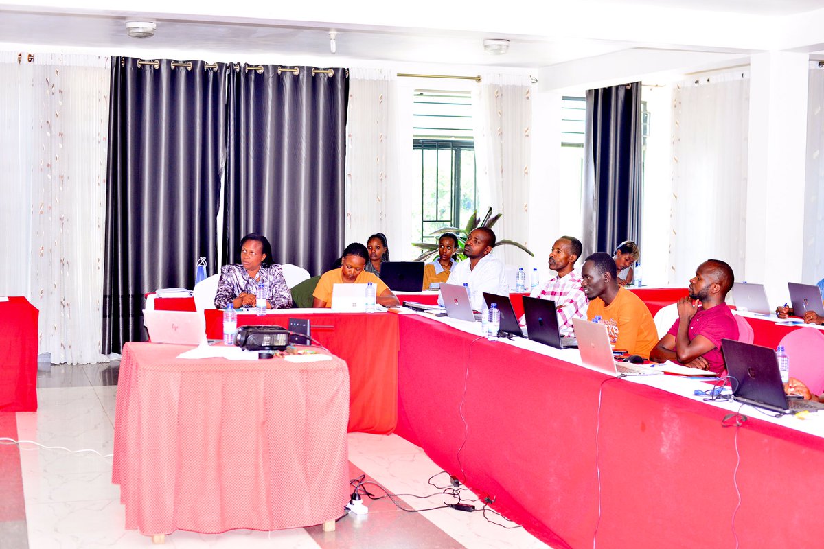 cpjsprw's tweet photo. In the Karongi district, the training of trainers has just begun. They are members of the CPJSP team, @nrs_rwanda , private school managers in the Karongi district, @YegoKarongi , and the sector education officer in the @bwishyura. https://t.co/eHVRkeLVTK