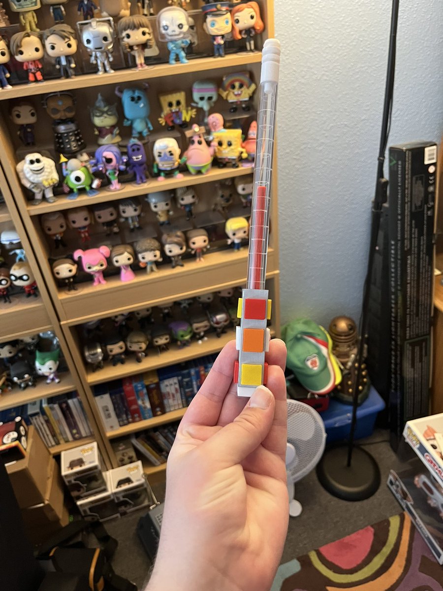 Skybluejono's tweet photo. It's Arrived
My Key to Time Tracer Prop
From Doctor Who Key to time which Consisted of 6 stories in 1978
My fave tv show
Staring Tom Baker and Mary Tamm
This is so Cool
It's 3d printed but the quality is amazing
๐คฉ๐
#doctorwho
#keytotime
#whovian https://t.co/mdYu4Ct3yw