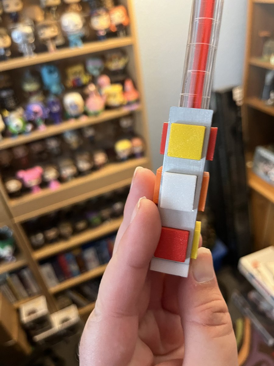 Skybluejono's tweet photo. It's Arrived
My Key to Time Tracer Prop
From Doctor Who Key to time which Consisted of 6 stories in 1978
My fave tv show
Staring Tom Baker and Mary Tamm
This is so Cool
It's 3d printed but the quality is amazing
๐คฉ๐
#doctorwho
#keytotime
#whovian https://t.co/mdYu4Ct3yw
