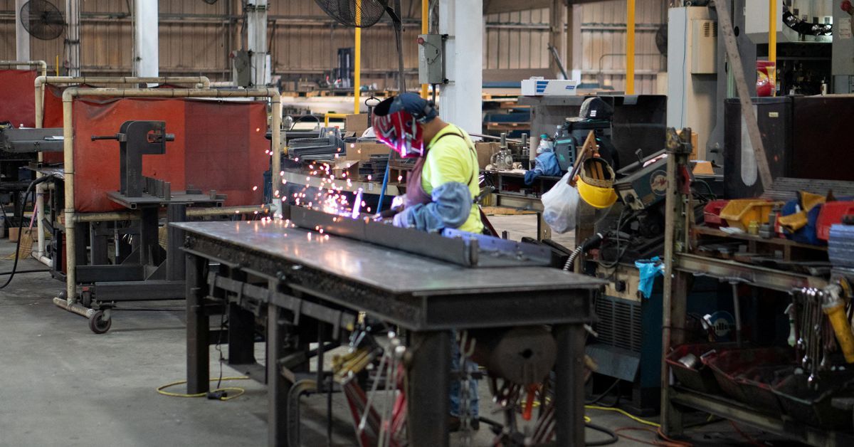 US factory activity slump deepens; construction spending surges reut.rs/44um0ry