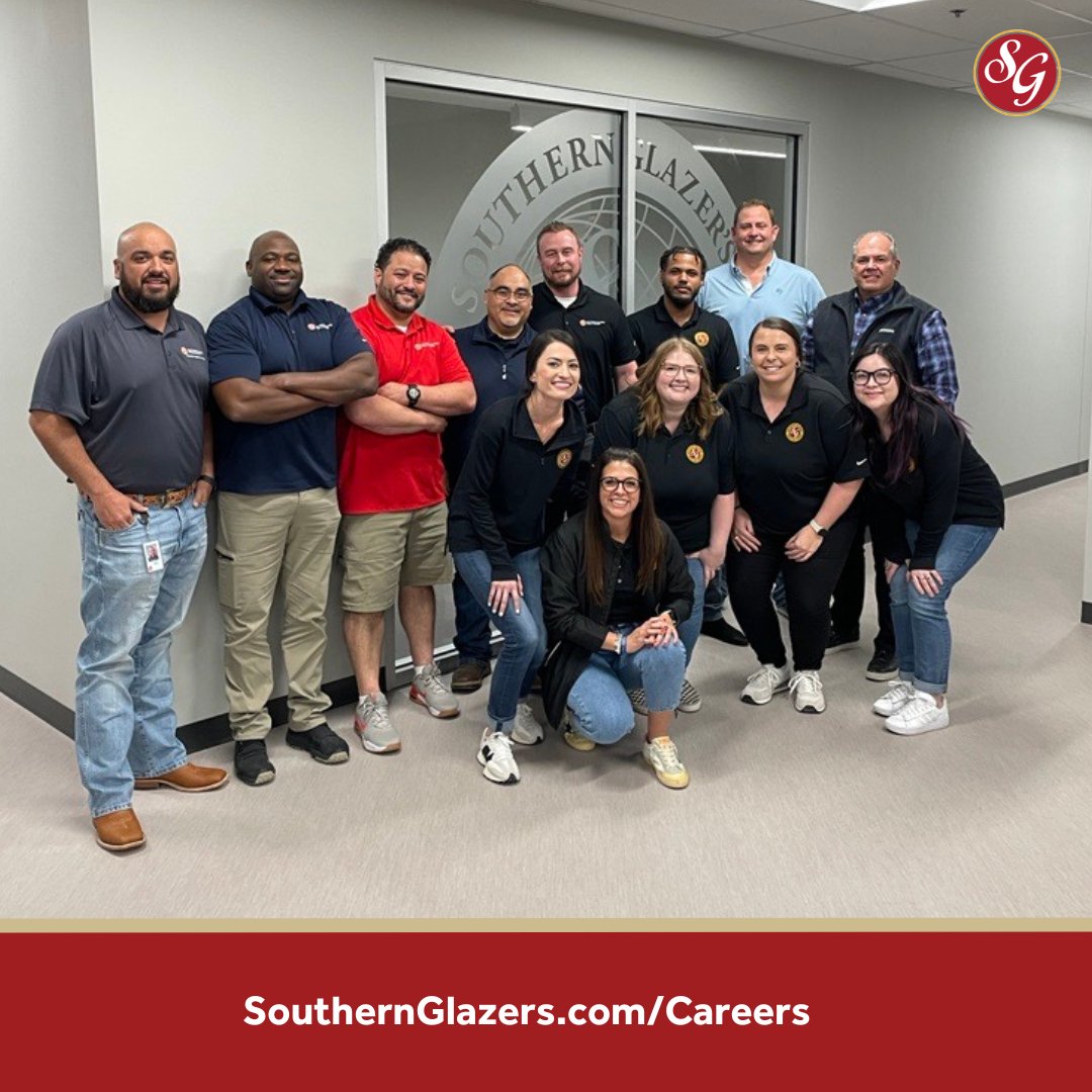 SGWSCareers's tweet photo. We recently held a hiring event in our new facility in Fort Worth. We are #NowHiring for both hourly and leadership roles in our warehouse teams nationwide. Find your opportunity here: https://t.co/L2oCIvPtjp
#SGWSCareers #WorkatSGWS https://t.co/otmpbbu7s7