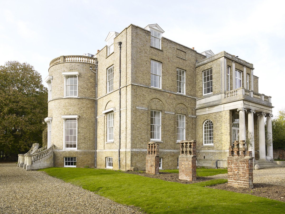 silversteinloca's tweet photo. MARDEN HILL, HERTFORDSHIRE 📍

Discover the allure of Marden Hill, a historic Grade II* listed country house in Hertfordshire. Lights, camera, location magic! 🏰✨ #FilmLocation https://t.co/qtJDSVGpuQ