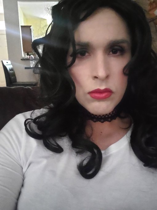 I need something https://t.co/r9xQHWbfLI<a href="/tag/cross"class="tags"><span>#cross</span></a><a href="/tag/cd"class="tags"><span>#cd</span></a>