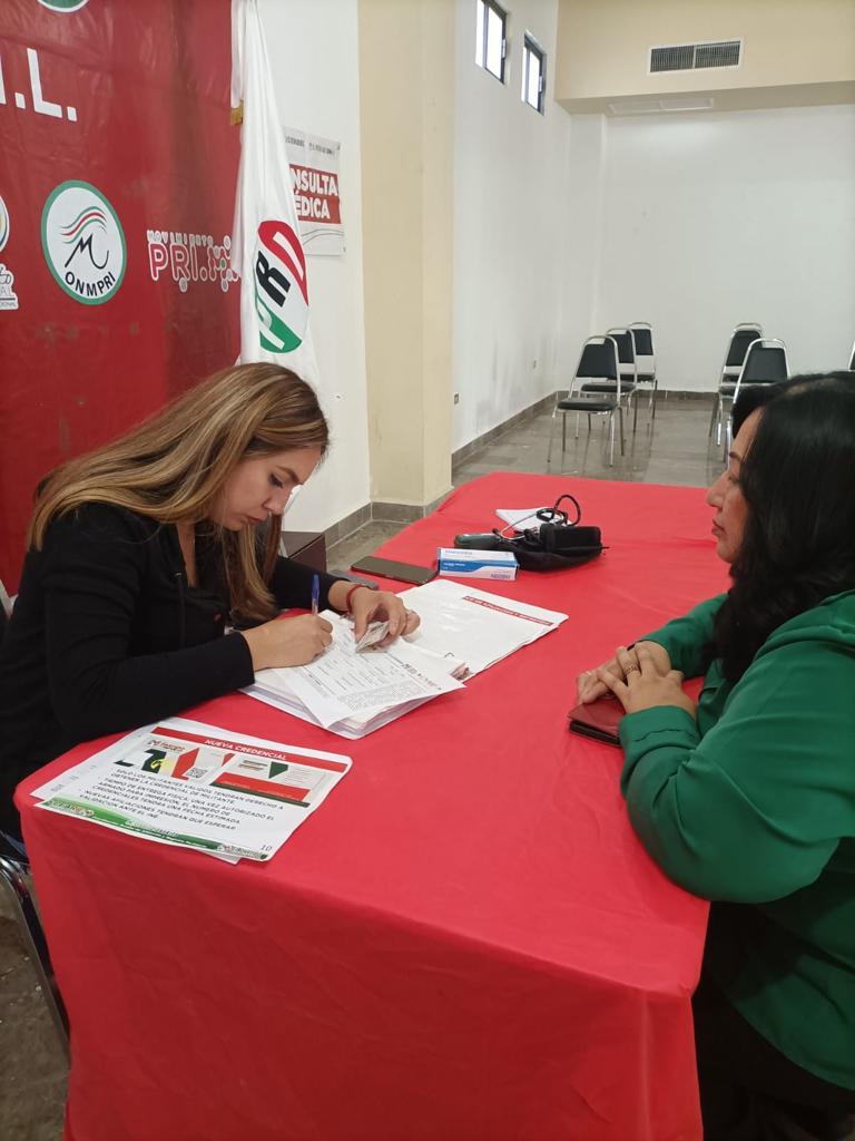 PRI_Nacional's tweet photo. Gracias #NuevoLeón por su compromiso y esfuerzo durante la Jornada Nacional de Afiliación, su empeño robustece los trabajos de nuestro partido y nos ayuda a seguir construyendo un mejor país.

#YoMeAfilioAlPRI https://t.co/hsRUh9HWFk