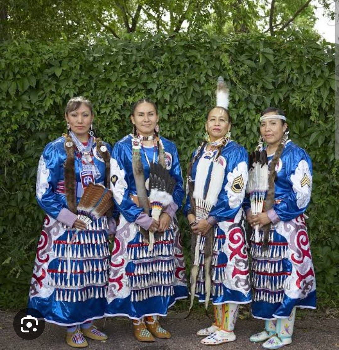 Blue birds 🥀👈
#Native #NativeTwitter🇺🇲 #Nativeamarican #Nativelovers🇺🇲🇺🇲🇺🇲