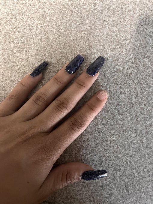 Who&rsquo;s paying to fix it? $jkate8528   #paypig #cashcow #payme #findom https://t.co/BBK0w9p3u8<a href="/tag/paypig"class="tags">#paypig</a><a href="/tag/cashcow"class="tags">#cashcow</a><a href="/tag/findom"class="tags"><span>#findom</span></a><a href="/tag/payme"class="tags"><span>#payme</span></a>