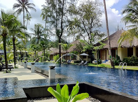 🌴Boutique Thailand🌴 💳10 nights from £1739 per person, saving up to £321 per person 🗓Travel 6th September 2023 🔷4 nights at the Tamarind Village Northern Thailand - Lanna Room with breakfast 🔷6 nights at the Bangsak - swiy.co/EeRK