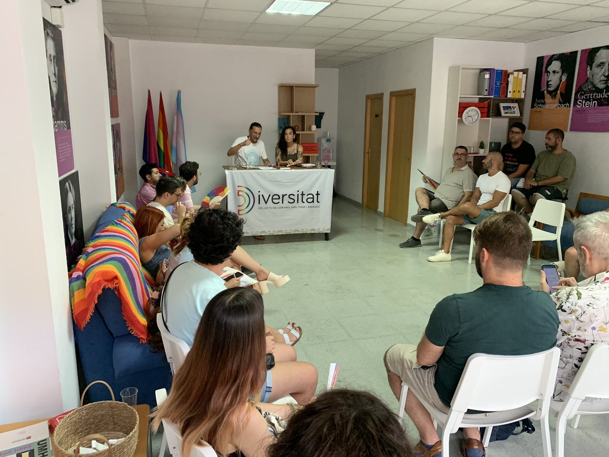gitanos_org_ALI's tweet photo. Acudimos a la Asamblea convocada por @diversitat para preparar los actos del #OrgulloAlacant 2023.
-
#Orgullo https://t.co/KclmhrKiFE