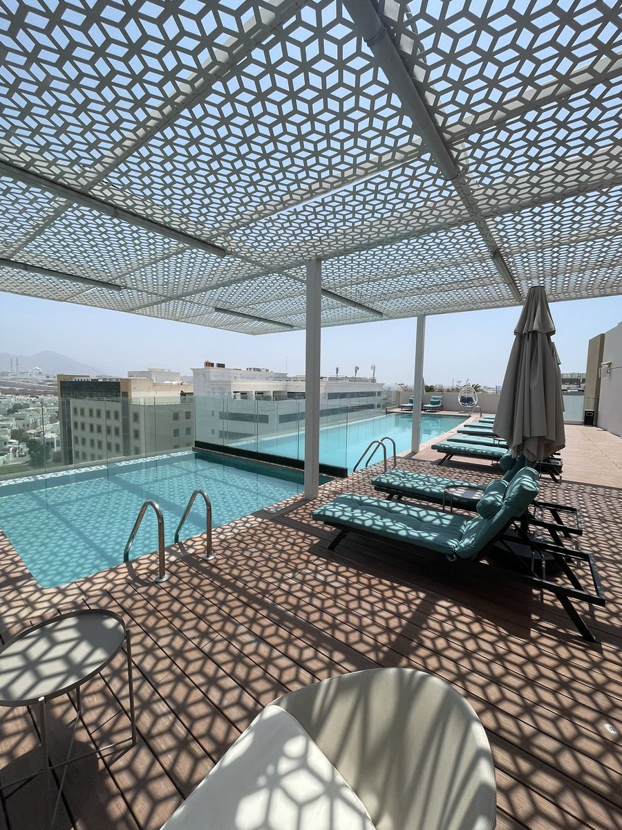 jamiebsmith's tweet photo. Lovely stay at @HiltonHonors @HiltonGI_Muscat. Warm welcome and upgrade to a King Superior room what was very spacious and comfortable. Relaxing rooftop pool and a fantastic selection at breakfast. The late check out was greatly appreciated ahead of my late flight. https://t.co/ko9jYEx5Mq