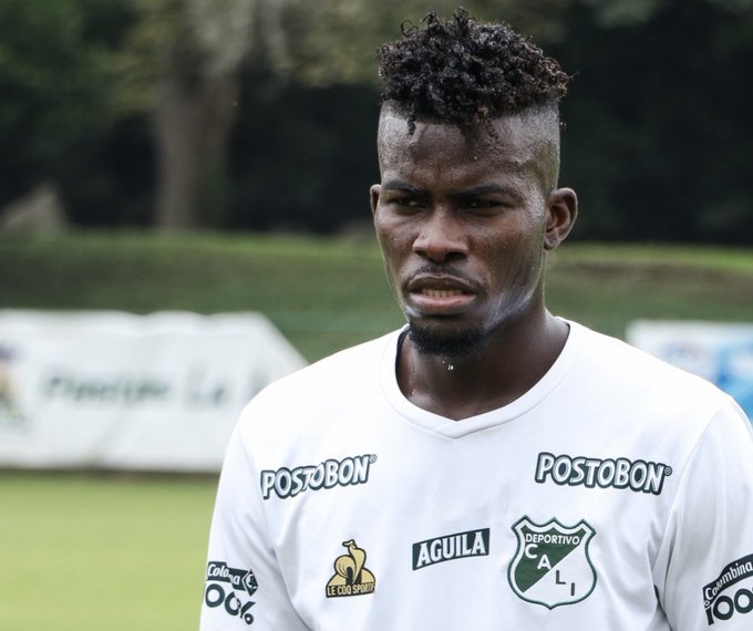 Colfootball1's tweet photo. @AsoDeporCali sent the 23-year-old striker, Carlos Lucumi to @AtleticoHuilaof on loan. Played in @FortalezaCEIF last semester

via @AndresfelipeOK_ https://t.co/5VrTQUMiWn