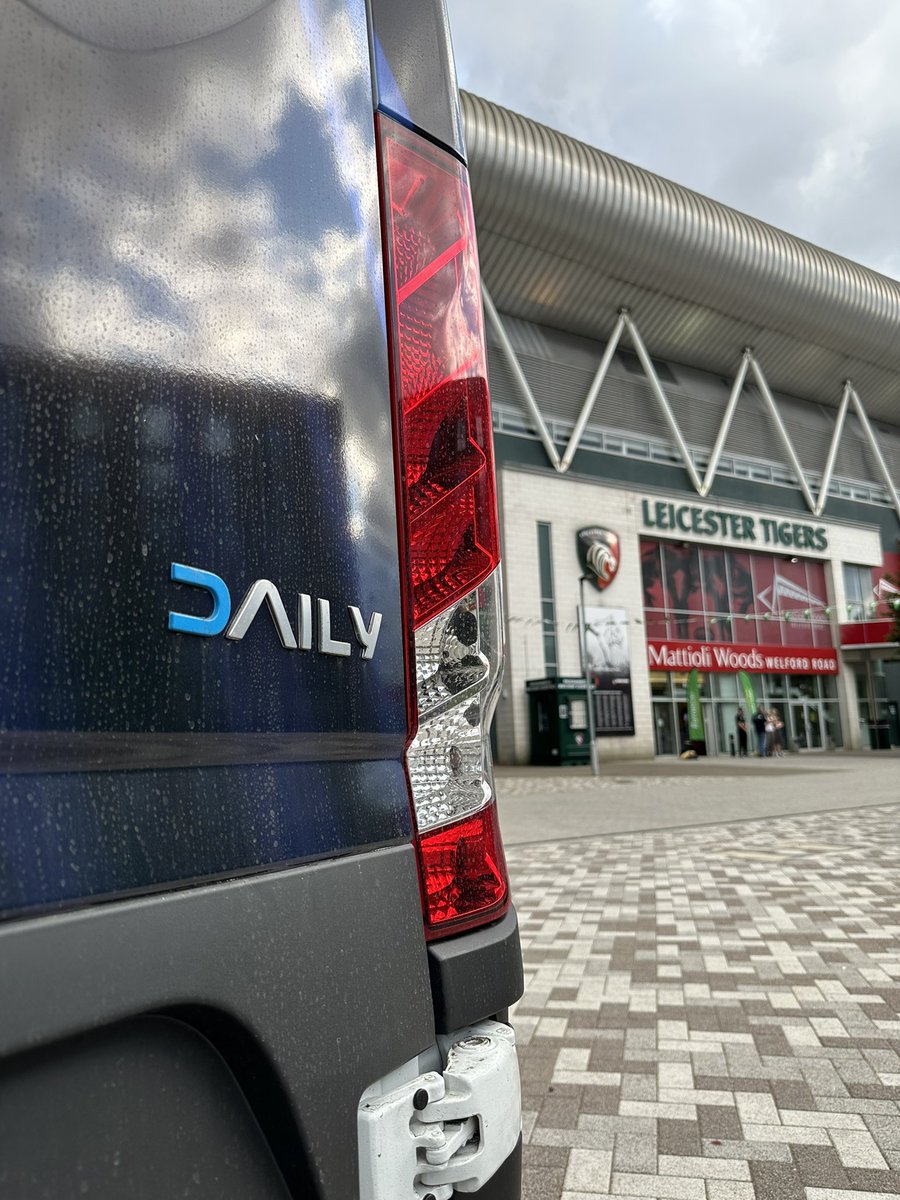 Checking in on the @rally_ev at @LeicesterTigers. 
#evrally #collaboration #netzero #cp5 #europcar #TigersFamily