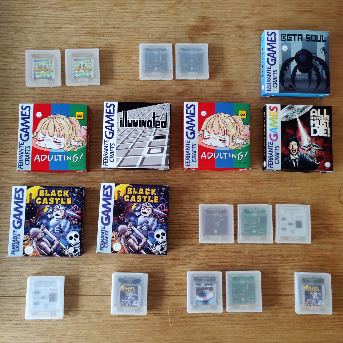 A bunch of orders being packed, ready to ship!
#gameboy #gbdev #indiegames #nintendo #retrogaming