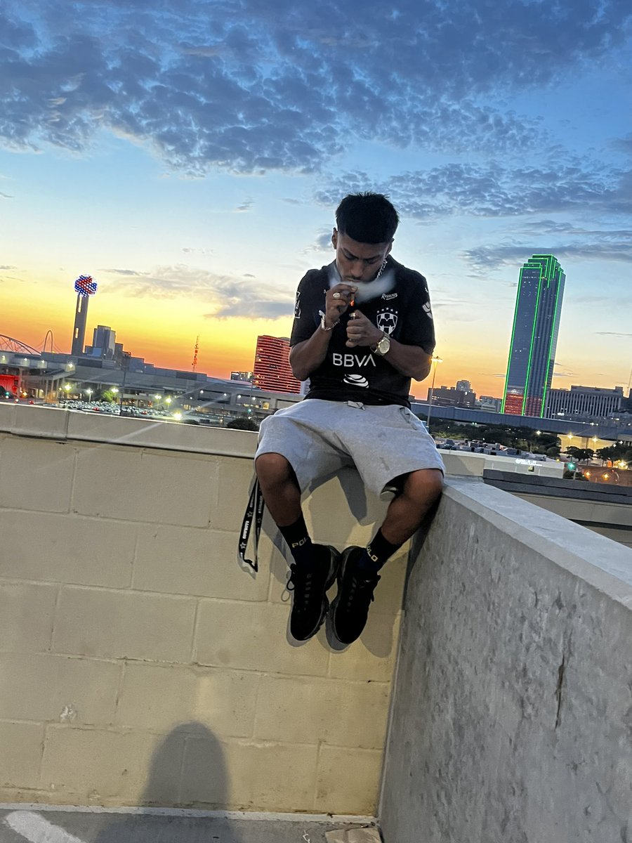 KidNeymar88's tweet photo. https://t.co/hpEoAUzsaF