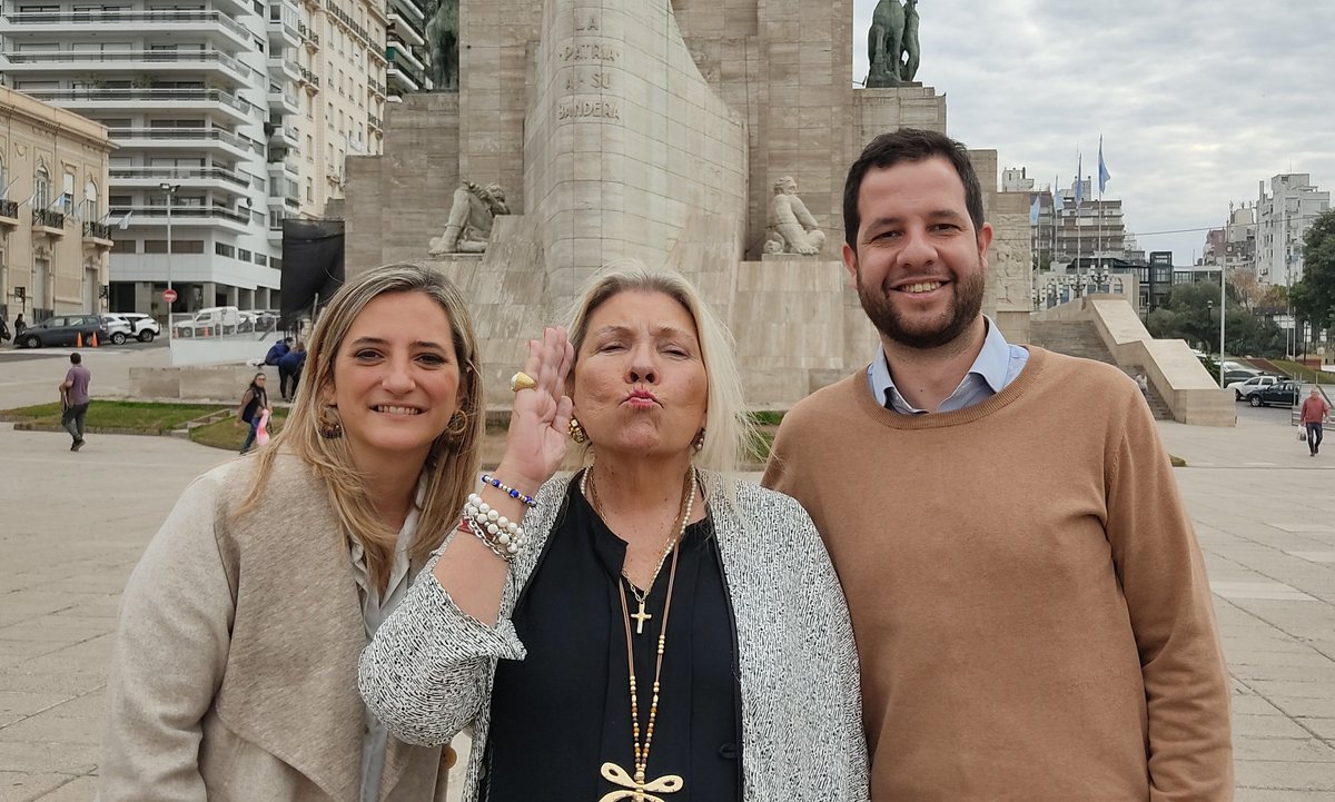 LucilaLehmann's tweet photo. ¡Con mi compañero de lista para Diputados Provinciales, @GonCampero! 

#CambiaSantaFe 💪🏽 https://t.co/qjprbqXnsa