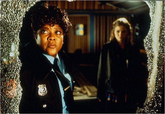 EugWSerra's tweet image. On September 19, 2000, Urban Legends: Final Cut was released. #UrbanLegendsFinalCut #JenniferMorrison #MatthewDavis #HartBochner #LorettaDevine #JoeyLawrence #AnsonMount #EvaMendes #JessicaCauffiel #AnthonyAnderson