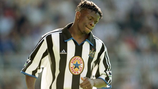 1337. Louis SAHA 

Striker - 08.08.78 - FRA (20/4)  

Prem Debut: 
09/01/1999 (NEWCASTLE UNITED vs. Chelsea, L 1-0 - sub 57 mins)

Prem Clubs: 
Newcastle United (99), Fulham (01-04), Manchester United (04-08), Everton (08-12), Tottenham Hotspur (12), Sunderland (12-13) https://t.co/ZZJstSEunh