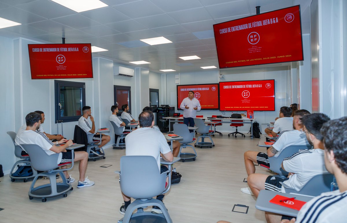 Academia RFEF tweet media
