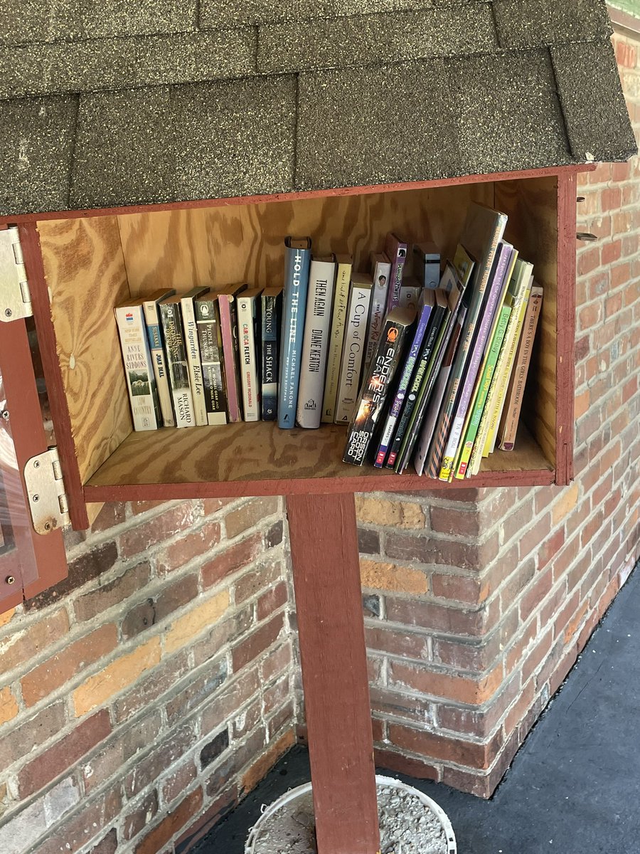 Nice trip to a #littlefreelibrary 📚 in Marion, IL
