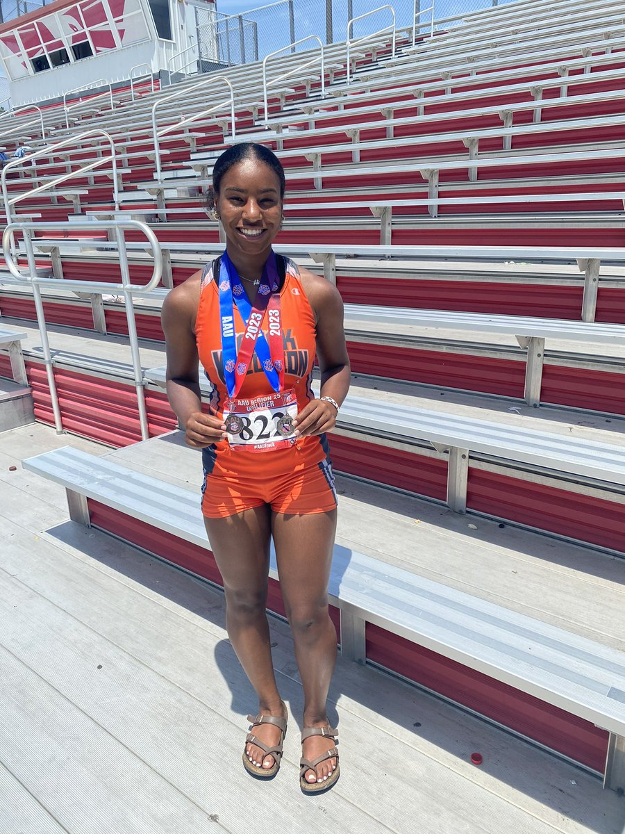 Alora Williams tweet media