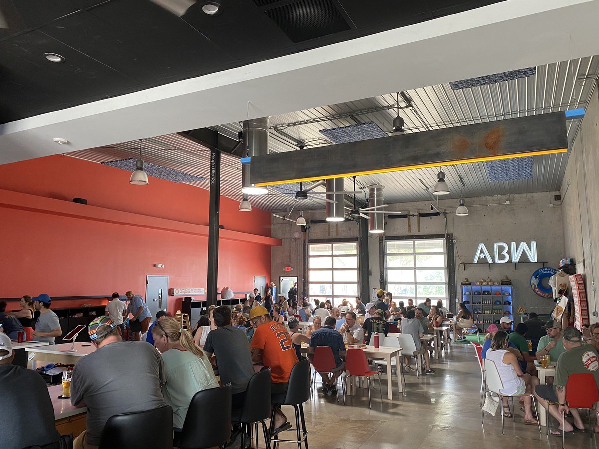 BeerExplrsGuide's tweet photo. @AustinBeerworks love the new spot! Cant wait till i can enjoy the awesome outdoor space! Stayed inside where the AC was for the most part 😎 im weak 😞 beer always on point 🍺👌 #thebeerexplorer #texasbeer #craftbeeraustin https://t.co/bHuDbttxmY