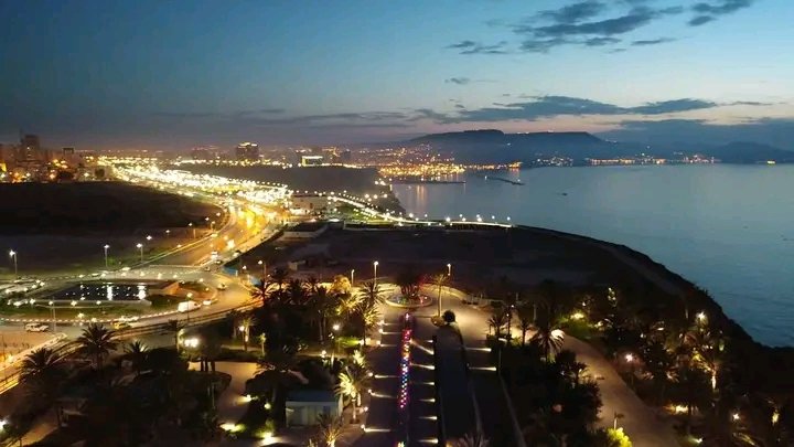 Djazairia213_'s tweet photo. Oran - Algérie ✨🫶🏻🇩🇿 https://t.co/2nHw6s7JrP