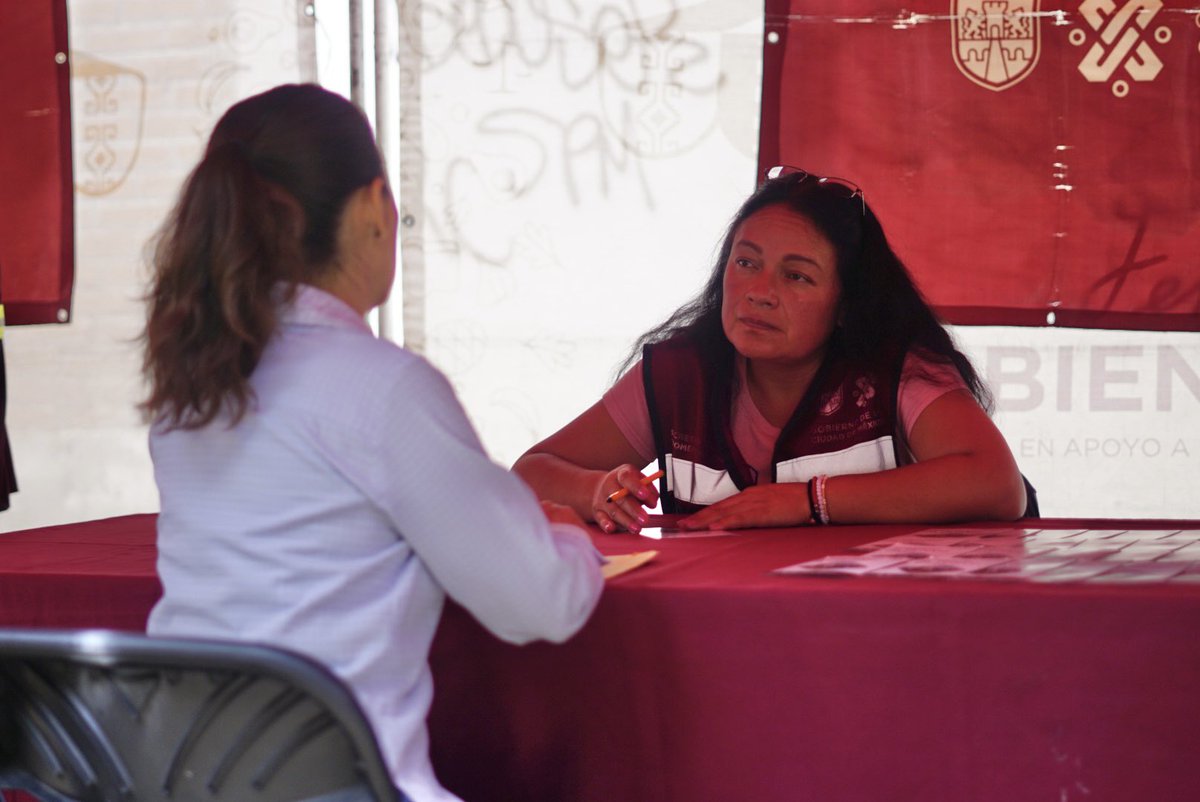 pc_tlalpan's tweet photo. Hola vecinos, seguimos trabajando junto a @GobiernoMX en el programa 'Bienestar en tu colonia 33 https://t.co/D9CSIi3dBY