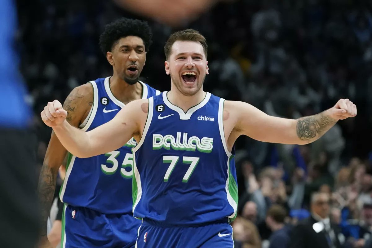 Luka Doncic is the face of the Slovenian national team and headlines the preliminary roster for the #FIBAWC  

Slovenia will take on Venezuela, Georgia, and Cape Verde in Group F of the group stage in Okinawa, Japan

Full story: https://t.co/caqJ9PIKF4 https://t.co/LHDczYkaPe