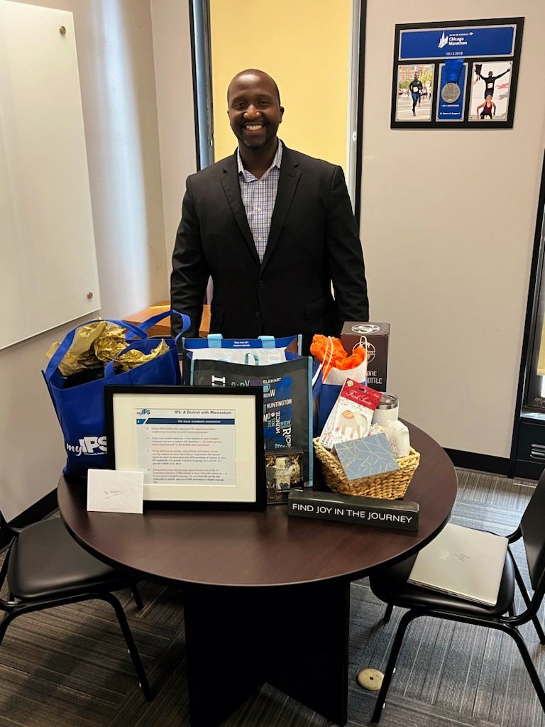 Warren Morgan tweet media