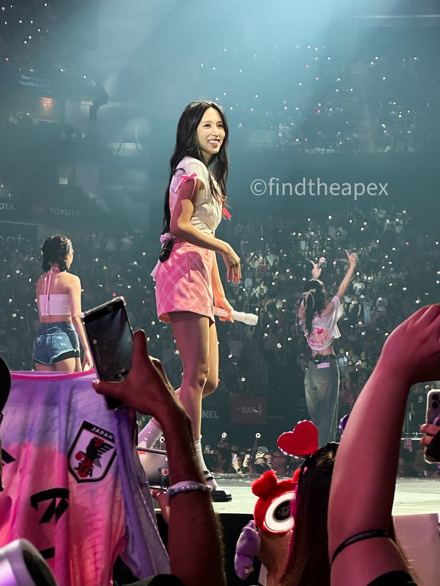 findtheapex's tweet photo. Mina #twice #READYTOBE #READYTOBE_IN_HOUSTON #READYTOBE_IN_HOUSTON_D1 #twice5thworldtour #mina https://t.co/W5K8QExyrM