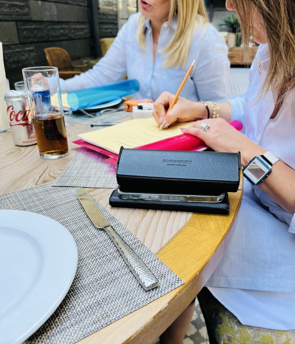 AnnaMiller54939's tweet image. Mondays are opportunities for financial empowerment After a refreshing weekend, I&apos;m back in action, ready to guide you through the world of crypto and finance.Let&apos;s conquer this week together, making smart investment decisions and maximizing gains.💼#FinanceMonday #CryptoAdvisor