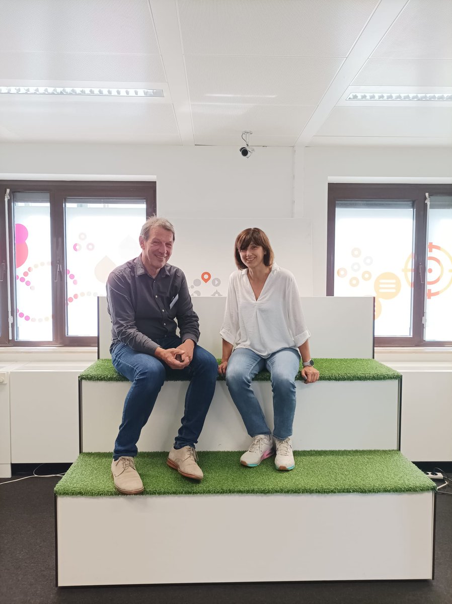 ceparacena's tweet photo. An amazing session today at FCL Summer Academy! Learning with interactive activities and engaging discussions. Explored active student learning and how technology and flexible learning spaces can make it happen. Thanks @BartVerswijvel @fcl_euschoolnet @sepiegob #MiErasmus #T4T https://t.co/7l0BAwvJZ3