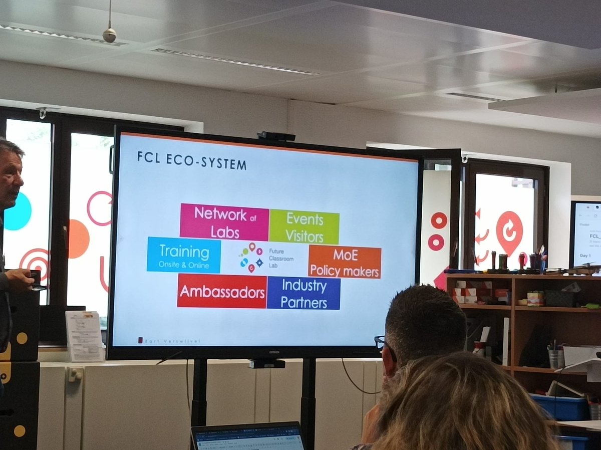 ceparacena's tweet photo. An amazing session today at FCL Summer Academy! Learning with interactive activities and engaging discussions. Explored active student learning and how technology and flexible learning spaces can make it happen. Thanks @BartVerswijvel @fcl_euschoolnet @sepiegob #MiErasmus #T4T https://t.co/7l0BAwvJZ3