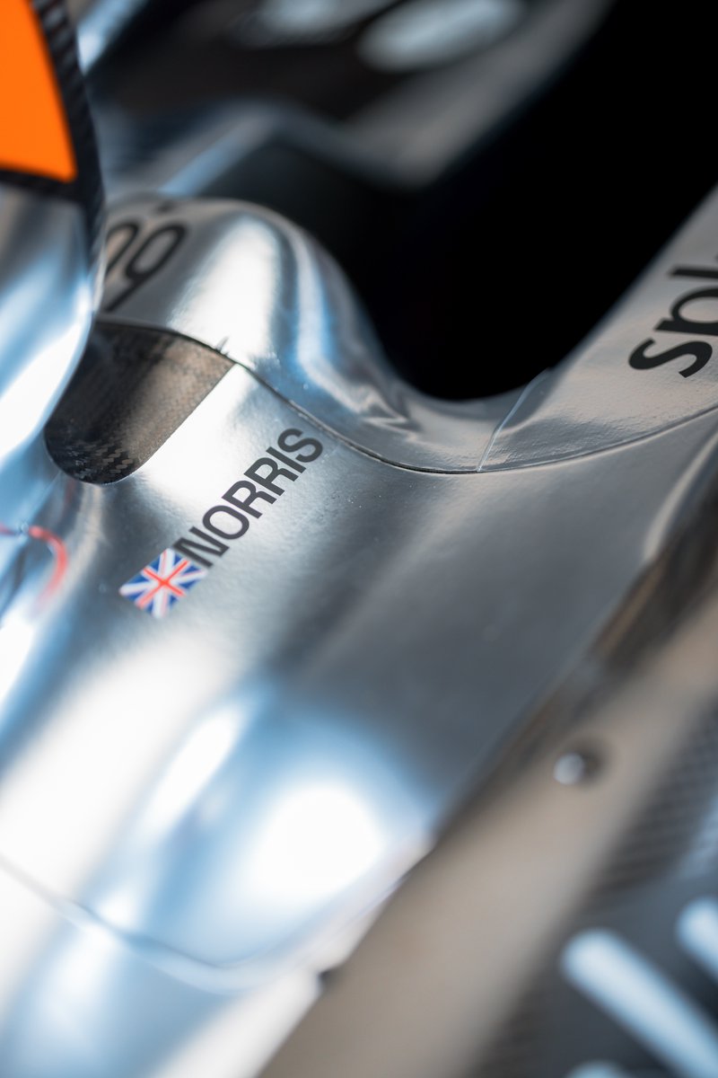 McLarenF1's tweet photo. Close up with the Chrome. 🔍

#ChromeIsBack @googlechrome https://t.co/0Z4jyyretP