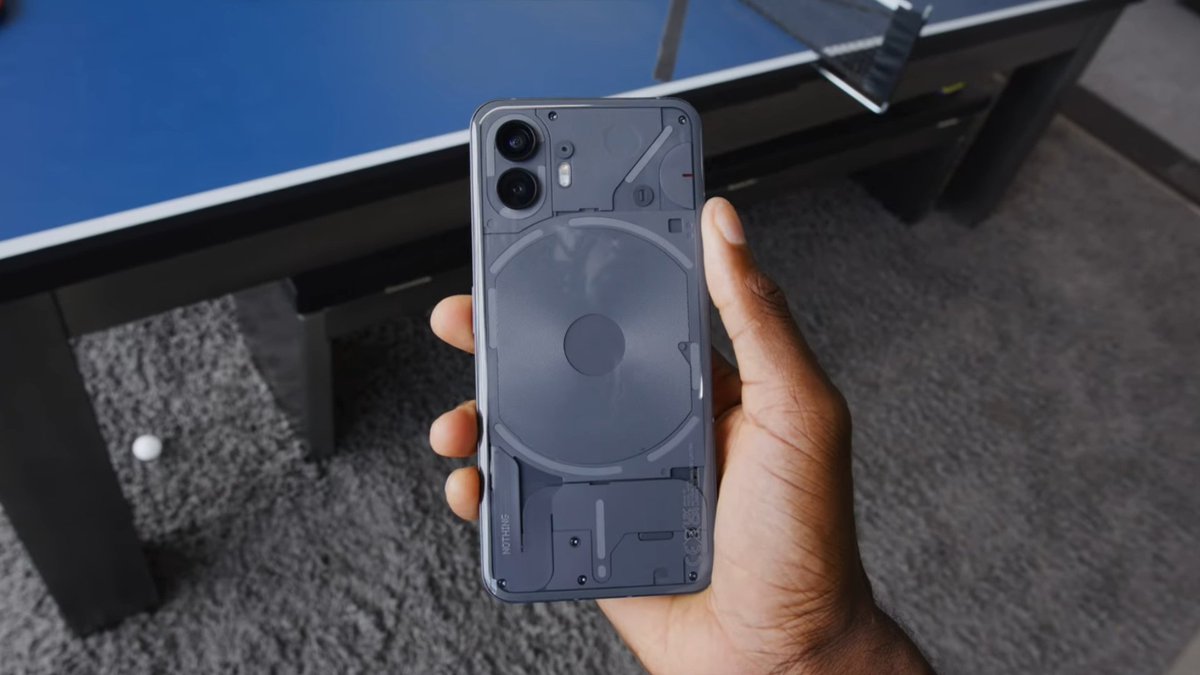 Streetmarvel1's tweet photo. First look at the Nothing phone 2 ✅
Do you like the design ? https://t.co/ZdxMhymmeY