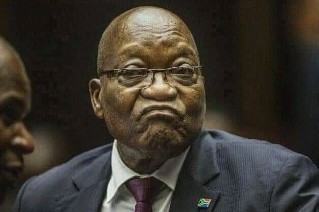 Brandon_kabi's tweet photo. @Nothando__K it makes no sense what she is saying https://t.co/iia72iE72i