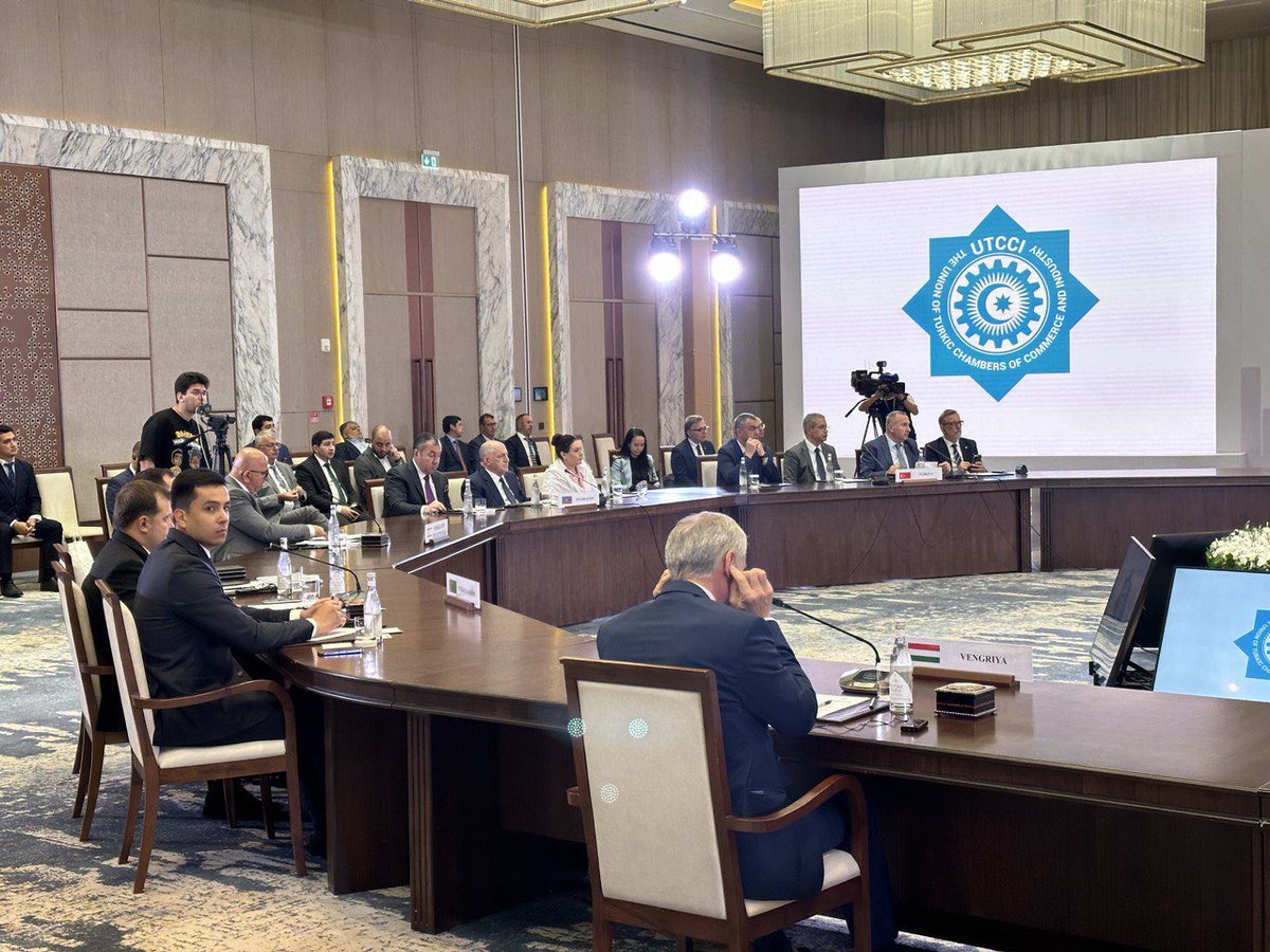 Turkic_States's tweet photo. #TürkDevletleriTeşkilatı Genel Sekreter Yardımcısı @omerkocaman, Türk Ticaret ve Sanayi Odaları Birliği’nin “Yeni Özbekistan: İş ve Yatırımlar İçin Yeni Beklentiler” temasıyla , 3 Temmuz 2023 tarihinde #Taşkent’te düzenlenen toplantısına katıldı. https://t.co/AjnzOCFw3E
